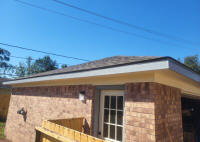 Houston Heights Brick Ranch with a New Architectural Shingle Roof